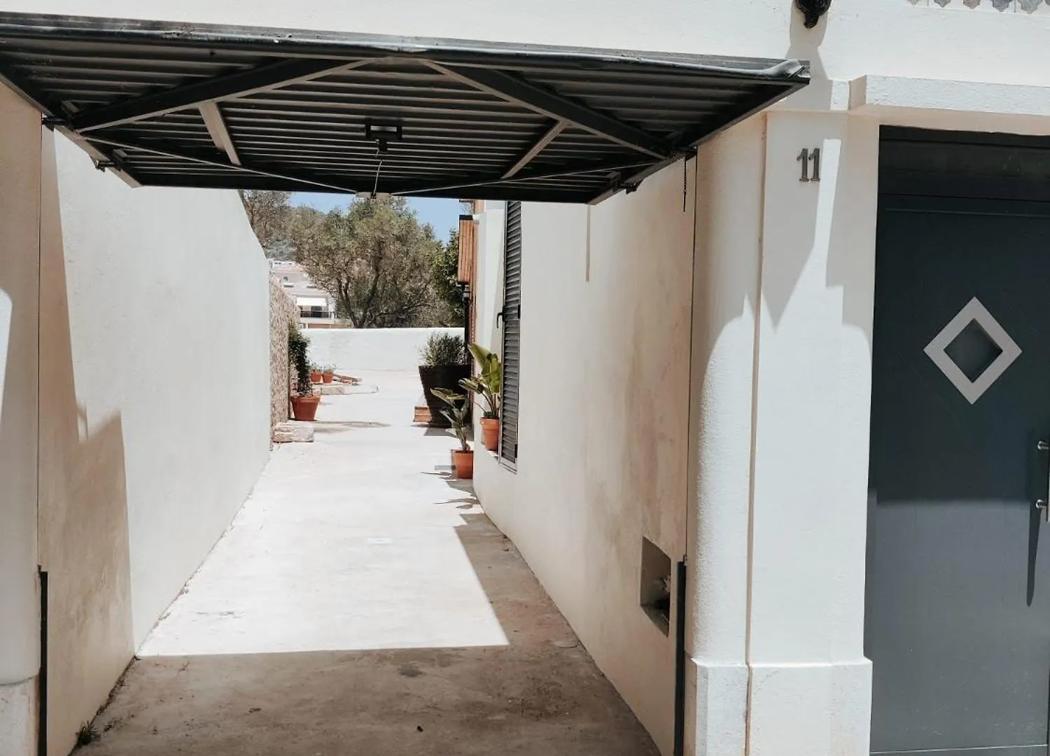 Wood11 - Charming Tinyhouse In A Lovely Garden Santa Barbara de Nexe